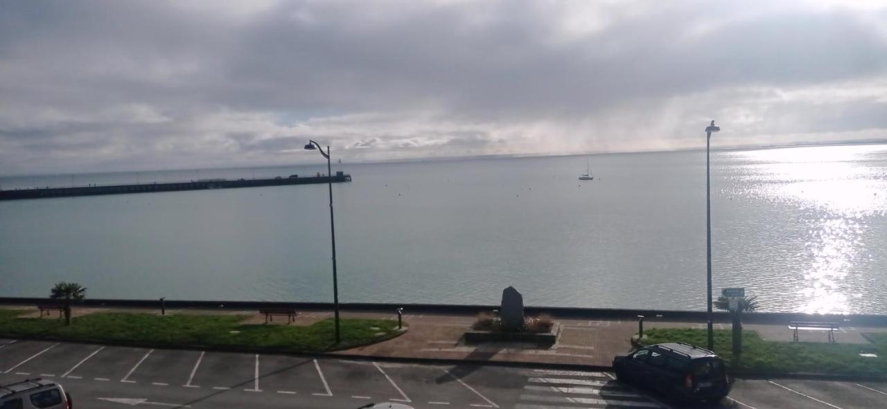 Le Querrien Otel Cancale Dış mekan fotoğraf
