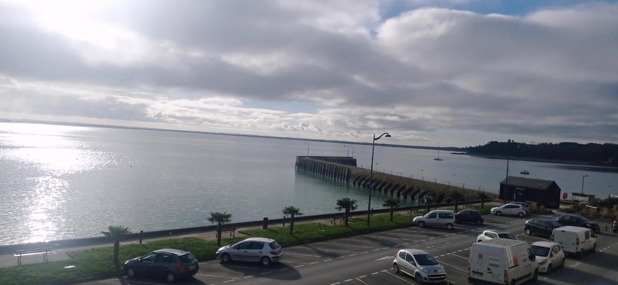 Le Querrien Otel Cancale Dış mekan fotoğraf